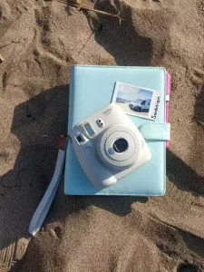 Reisetagebuch und Polaroid Kamera als Weihnachtsgeschenk Idee von Vroni's Vanlife